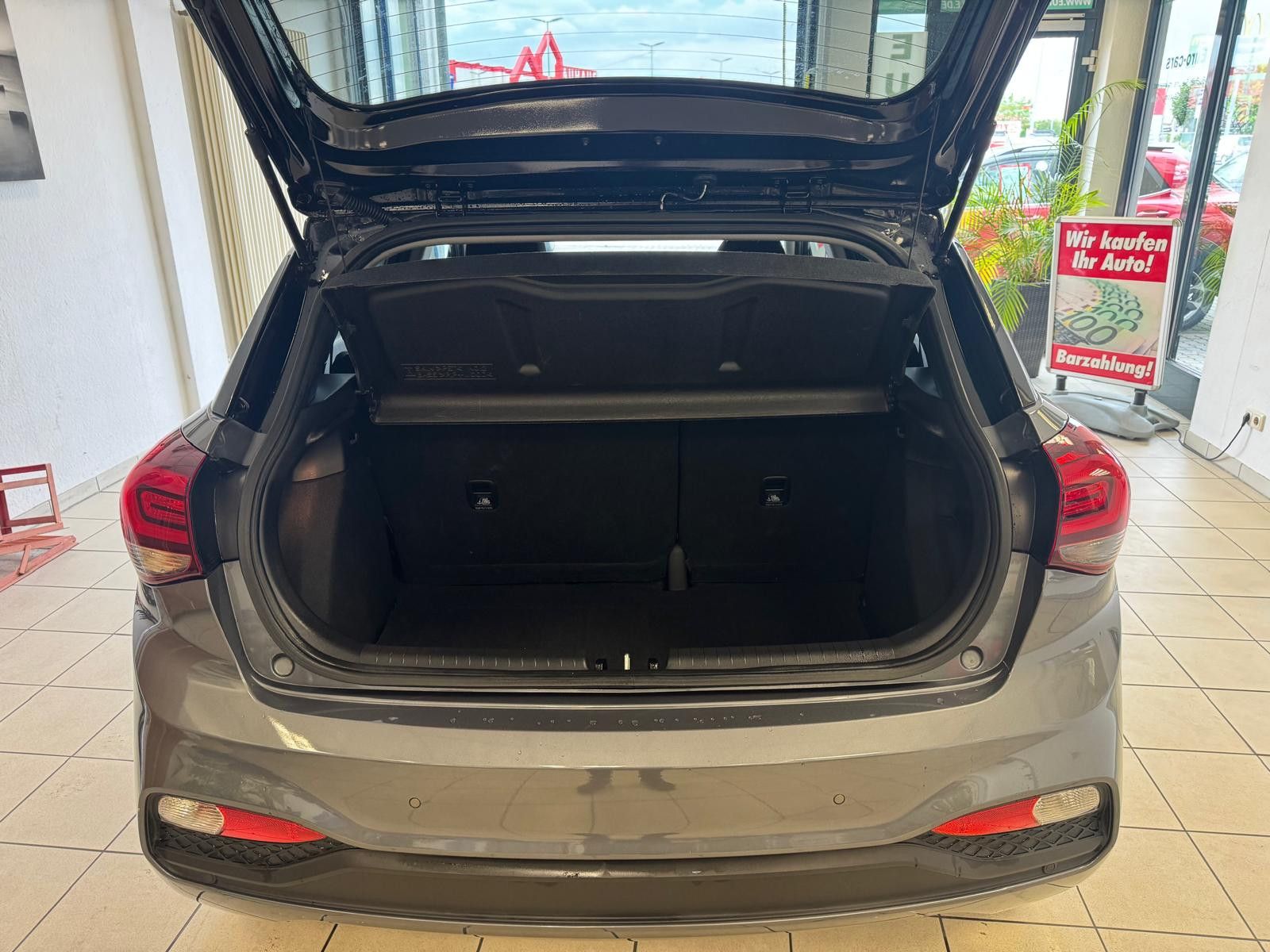 Fahrzeugabbildung Hyundai i20 YES! Plus /NAVI/KLIMA/KAMERA/SCHECKHEFT