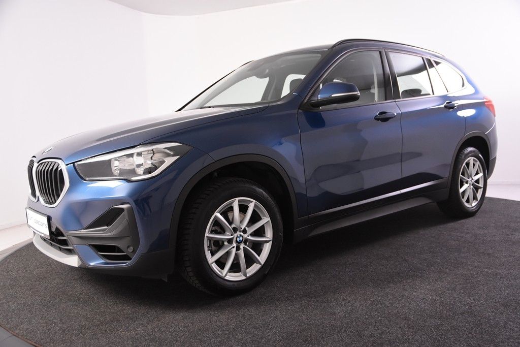 BMW X1 sDrive18i *1.Hand*Navi*Standheizung*EHK* foto 24