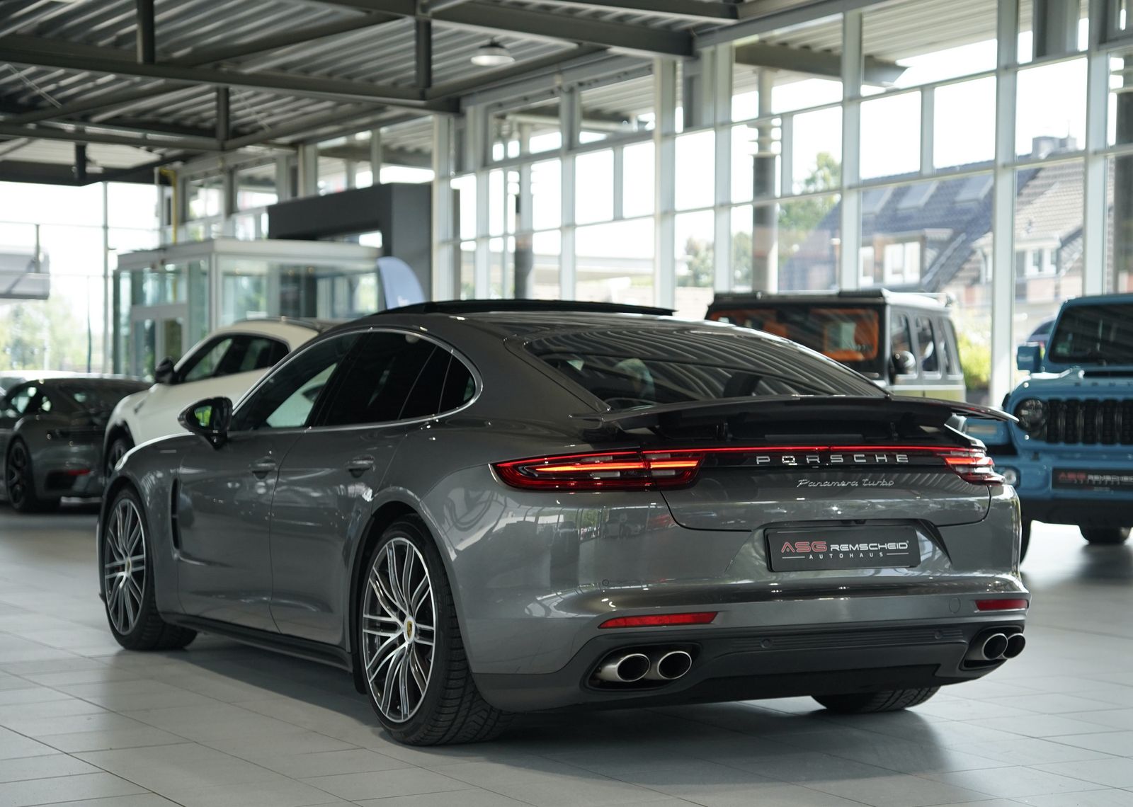 Porsche Panamera