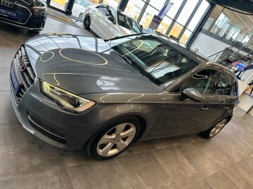 Audi A3 Sportback ambition*2. Hand*Klima*SHZ*PDC*