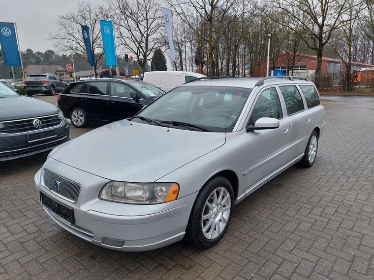 Volvo V70 Kombi 2.4 D Momentum