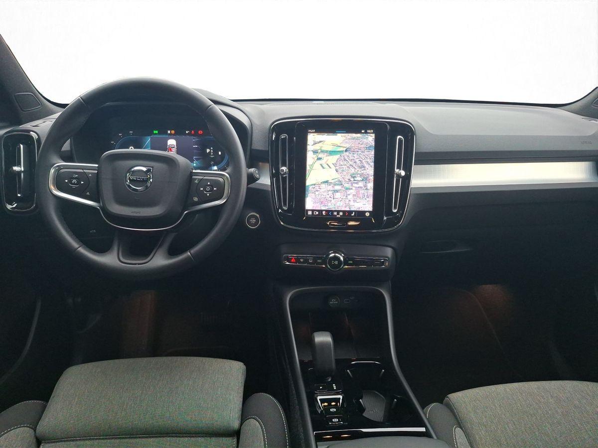 Volvo XC40 B3 Plus Black Edition AHK H/K 360° LED 20"