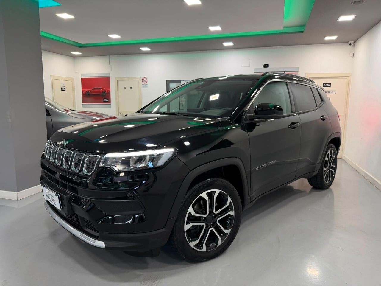 Jeep Compass 1.6 Multijet II 2WD Limited imagem 3