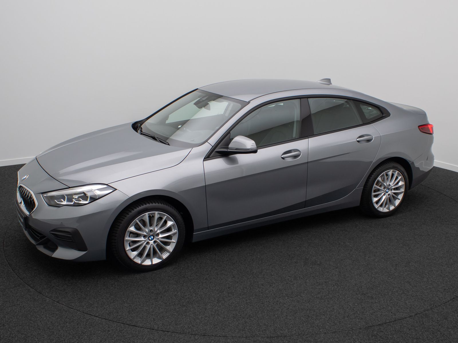 Fahrzeugabbildung BMW 220 Gran Coup&eacute; HUD DAB Sport AdaptLED PDC Leder