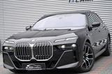 BMW 740d xDrive M Sport SKYLOUNGE ICONIC 360 HUD B&W - BMW 740 in Mönchengladbach