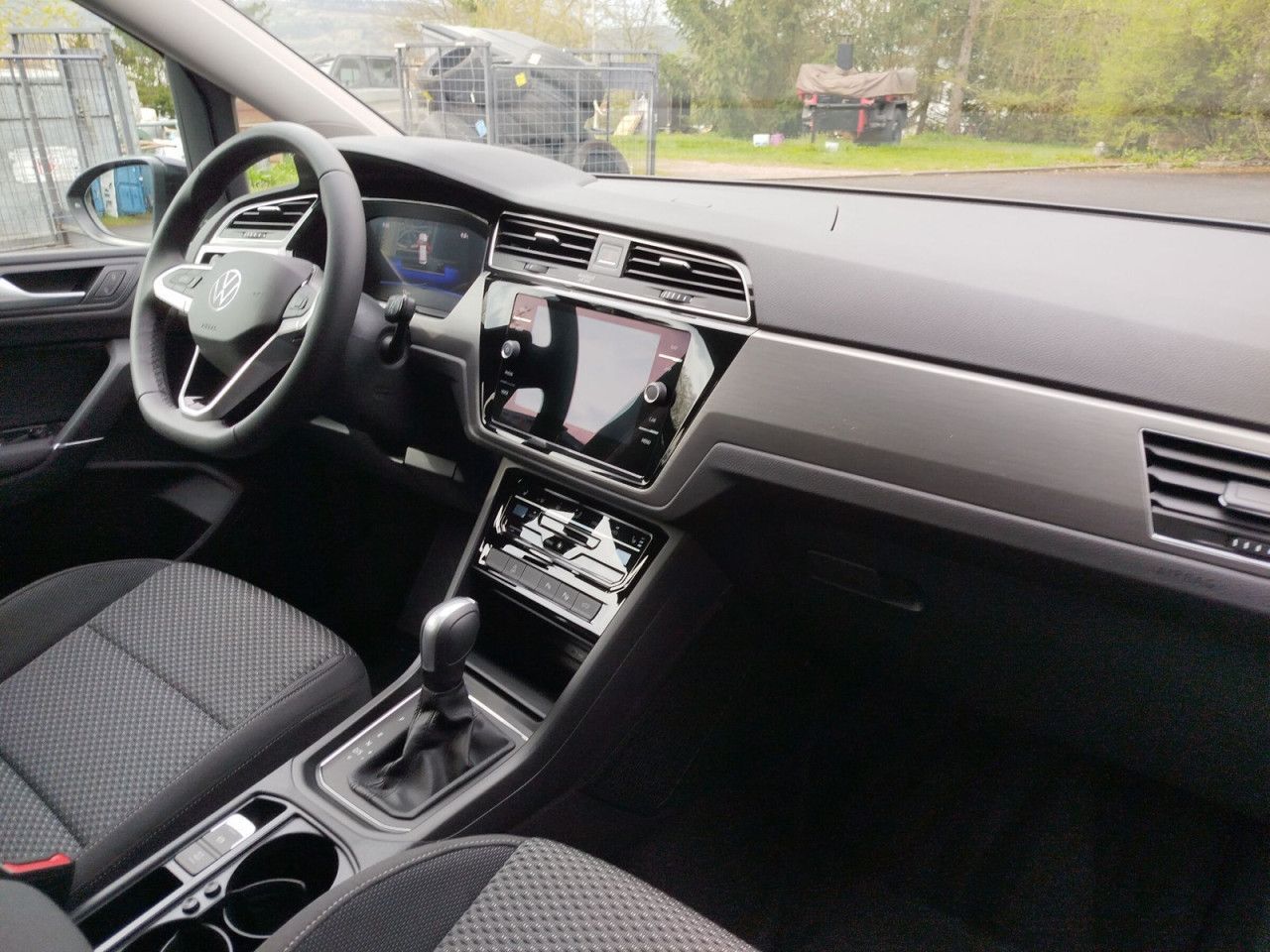 Fahrzeugabbildung Volkswagen Touran Comfortline 1.5 l TSI OPF 110 kW (150 PS)