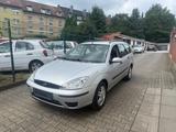 Ford Focus 1.6 Ghia TÜV NEU*70.000KM SEHR SAUBER - Ford Focus aus 2003: Kombi