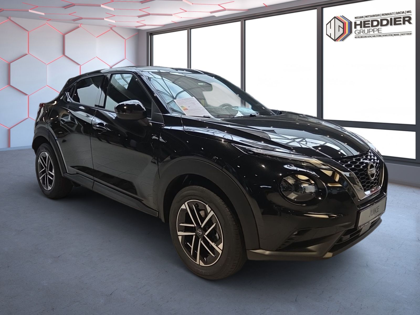 Fahrzeugabbildung Nissan Juke 1.0 DIG-T N-Connecta 114 PS Handschalter *S