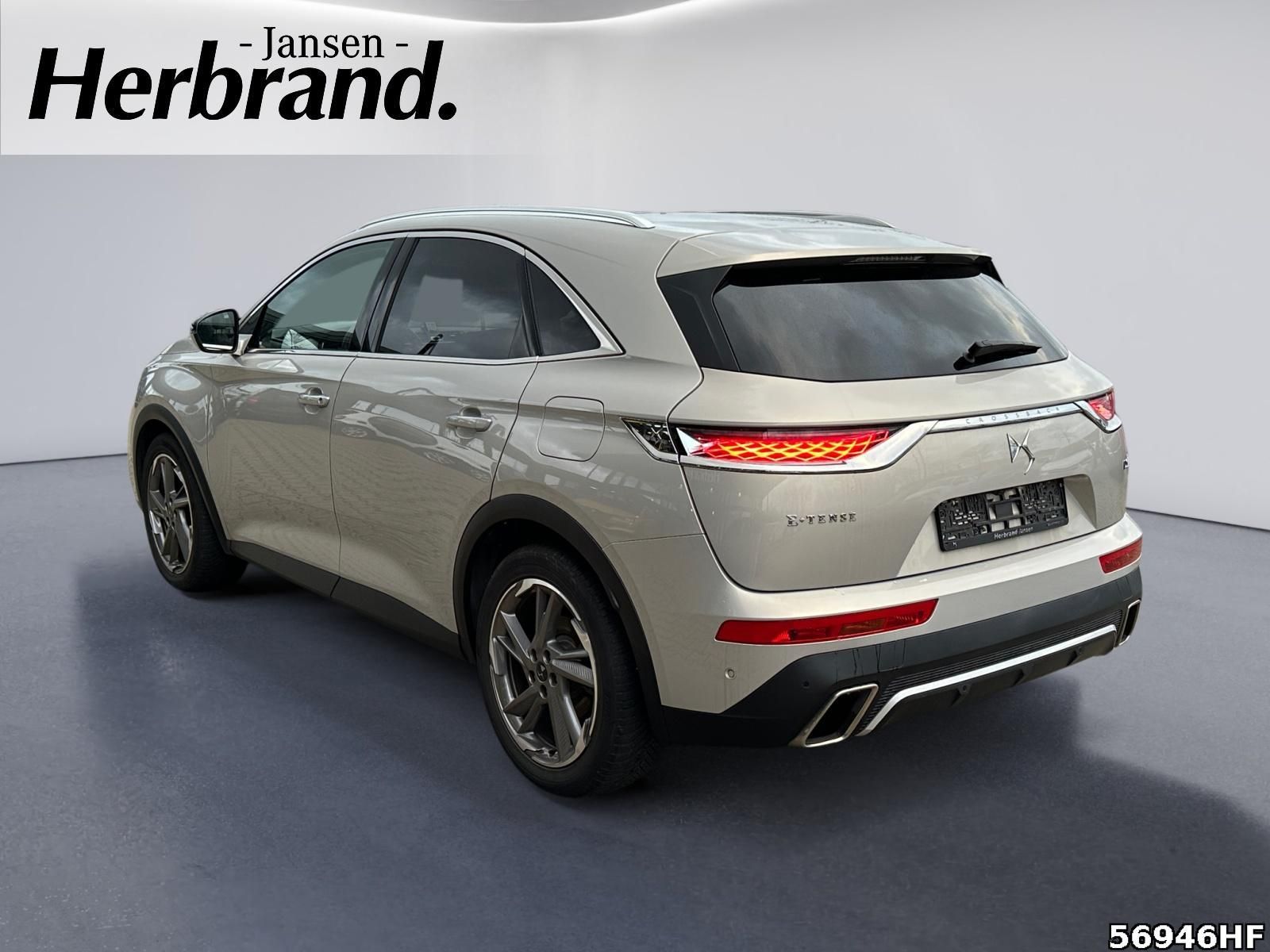 Fahrzeugabbildung DS Automobiles DS7 Hybrid 4x2, Rivoli