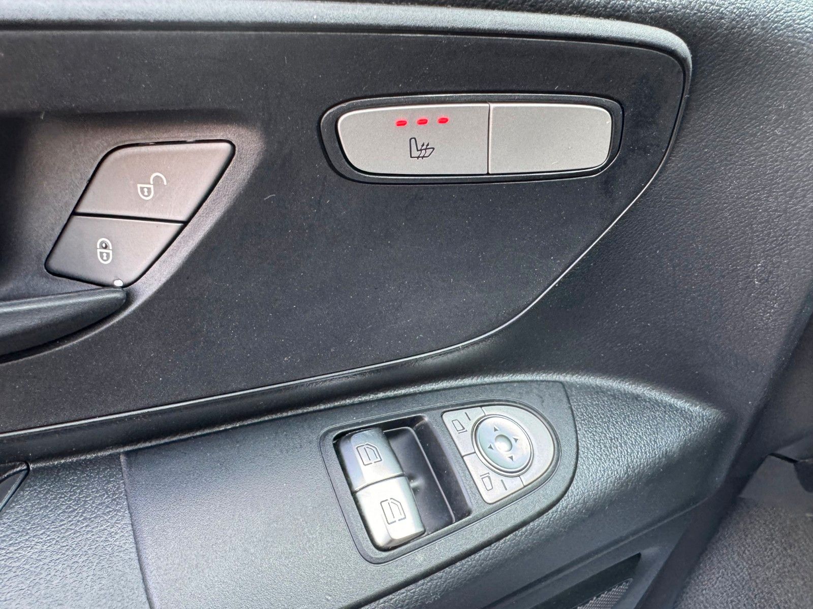 Fahrzeugabbildung Mercedes-Benz Vito 116 CDI 3200 Klima Kamera Audio40