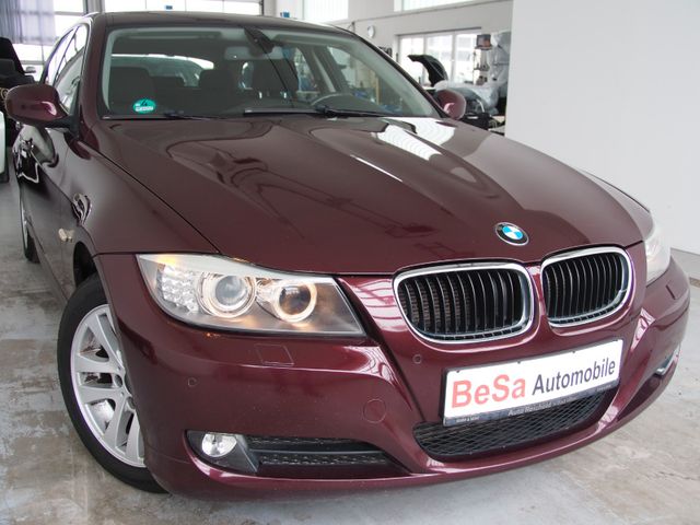 BMW 320d Touring Aut. NAVI 2.Hand Scheckheft WenigKM