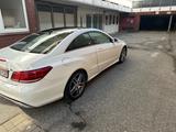 Mercedes-Benz E 350 Coupé E 350 - - Mercedes-Benz E 350: Coupe