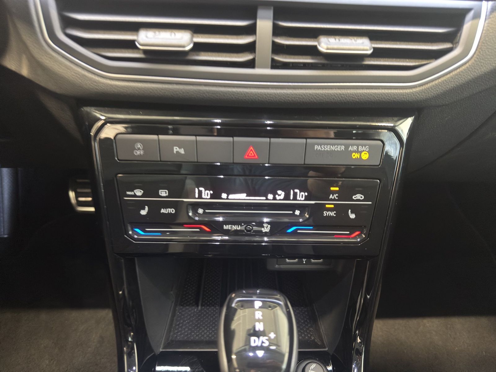 Volkswagen T-Cross - Bild 18