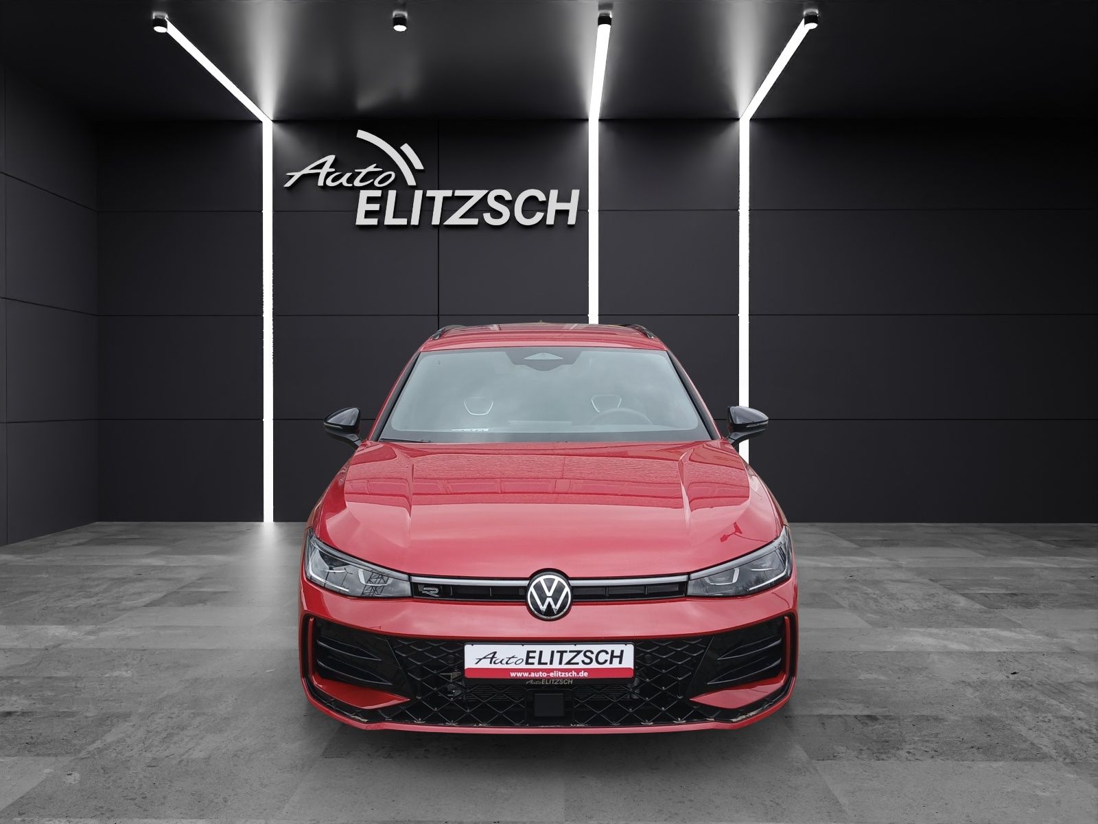 Fahrzeugabbildung Volkswagen Passat R-Line eHybrid DSG IQ.Light ACC AHK SH Ma