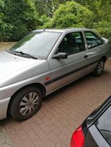 Ford Escort 1.4, 1. Hand, Scheckheft, TÜV neu Privat - gebrauchte Ford Escort aus dem Jahr 1992
