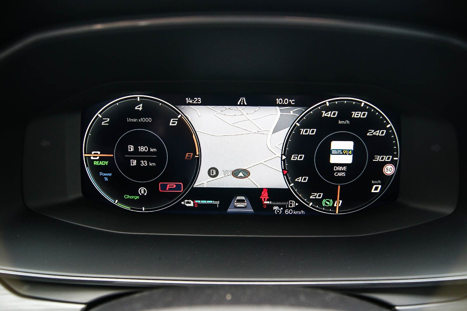 Fahrzeugabbildung CUPRA Leon Sportstourer e-HYBRID VIRTUAL ACC XL 1HAND