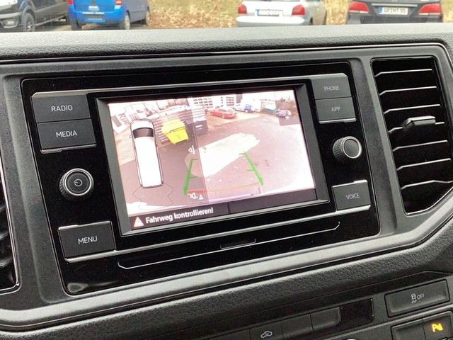 Fahrzeugabbildung Volkswagen Crafter Kasten 35 MR HD Klima RFK DAB GRA