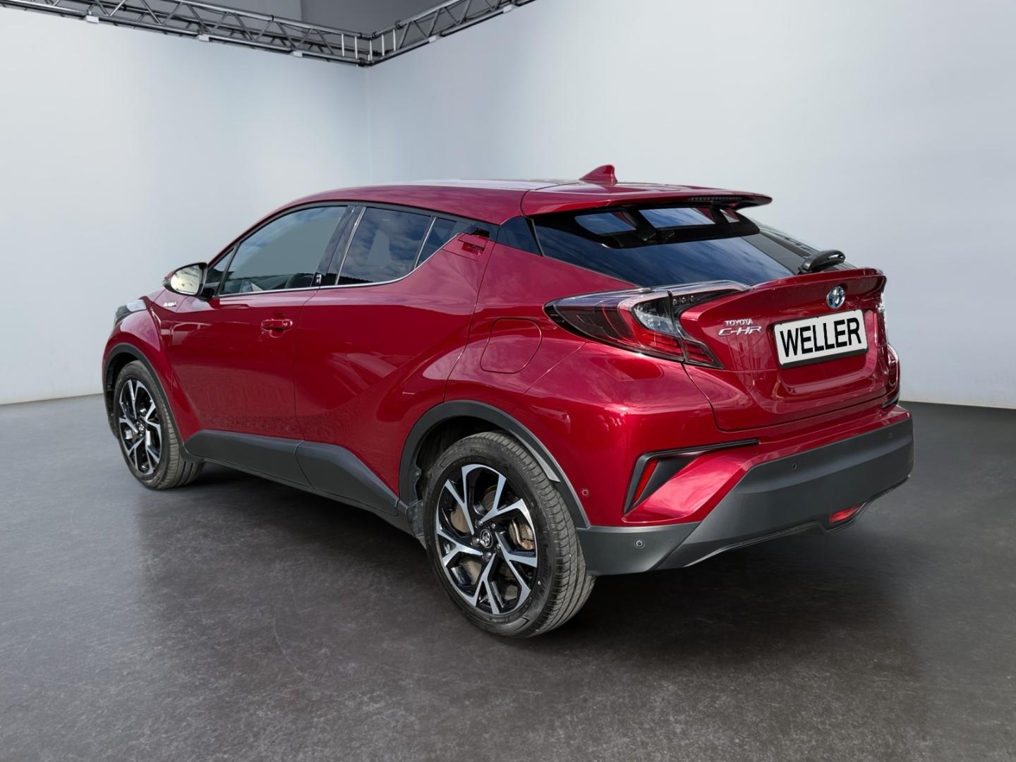 Toyota C-HR 1.8 Hybrid Team D *Bi-LED*ACC*CAM*SHZ*PDC*
