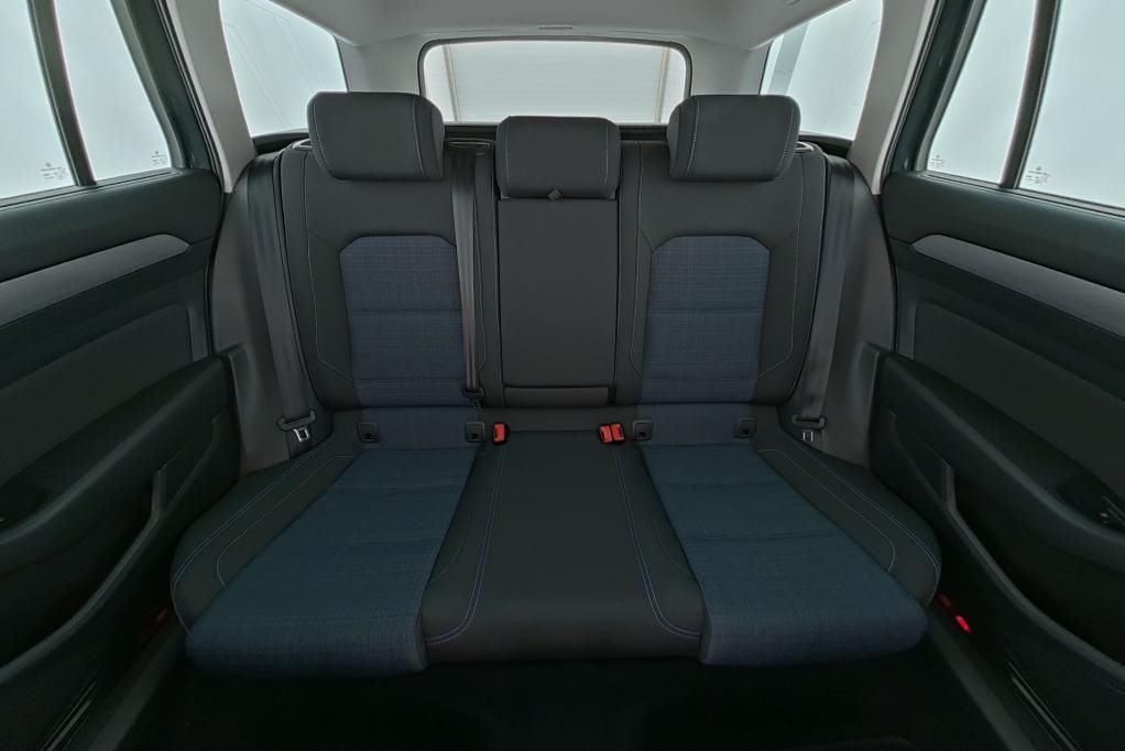 Volkswagen Passat Variant GTE 1.4 TSI DSG AHK*RFK*PDC*Tempo