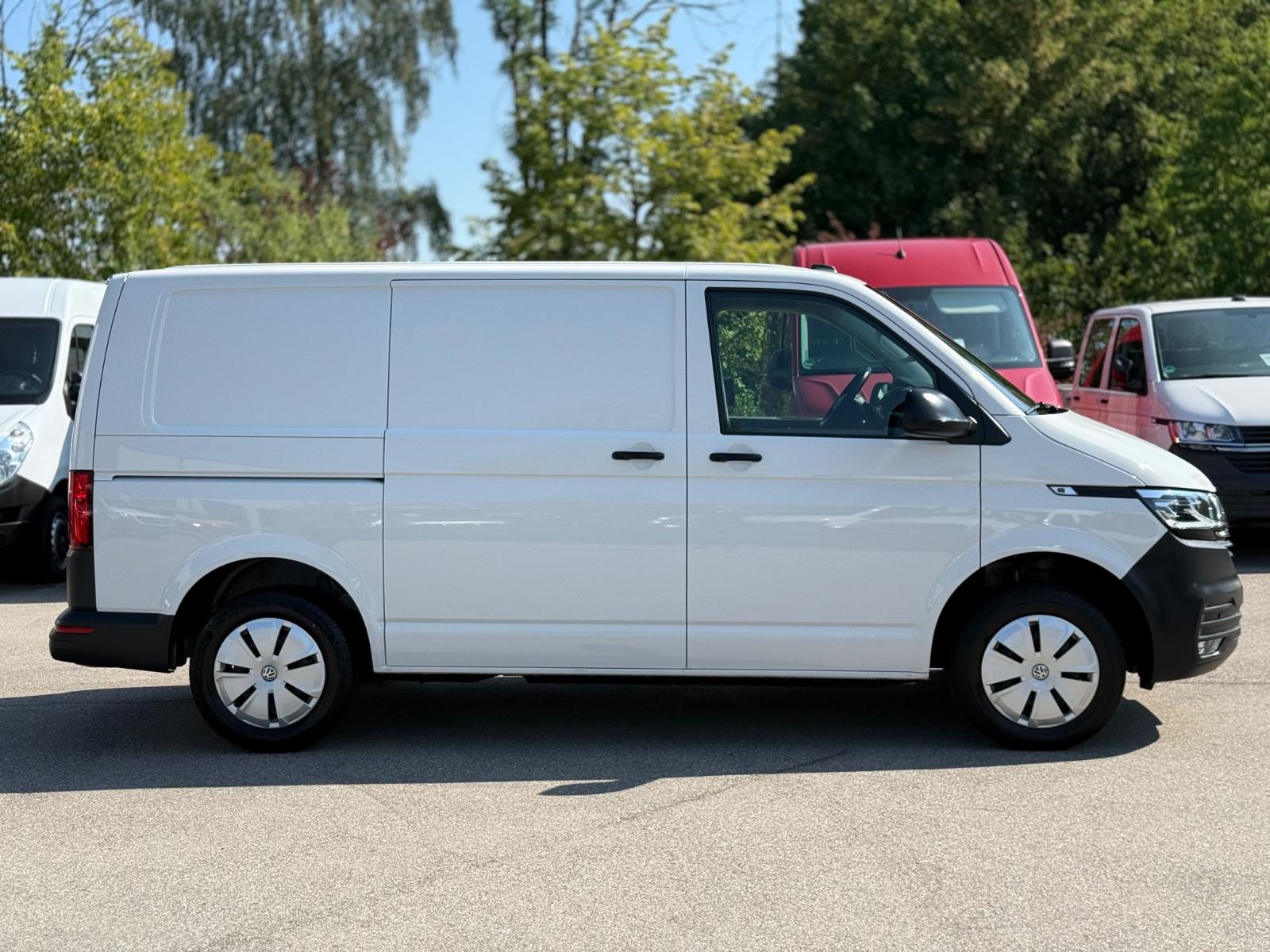 Volkswagen T6.1 Transporter DSG LED ACC NAVI SORTIMO STDHZ
