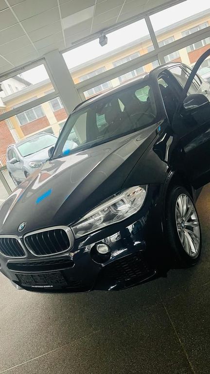 Image of BMW X5