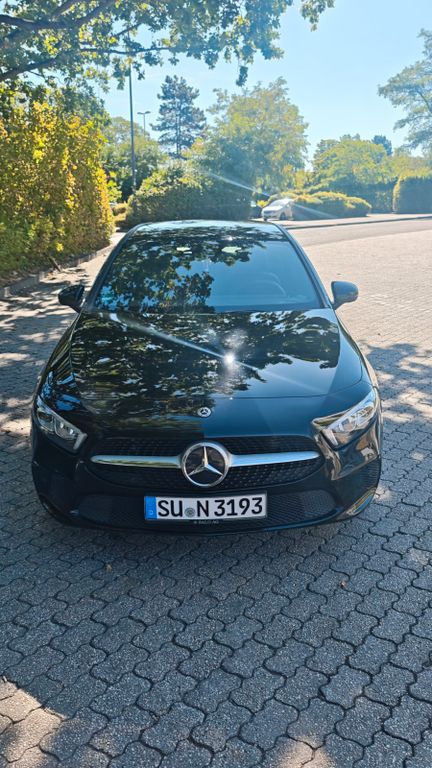 Image of Mercedes-Benz A 180