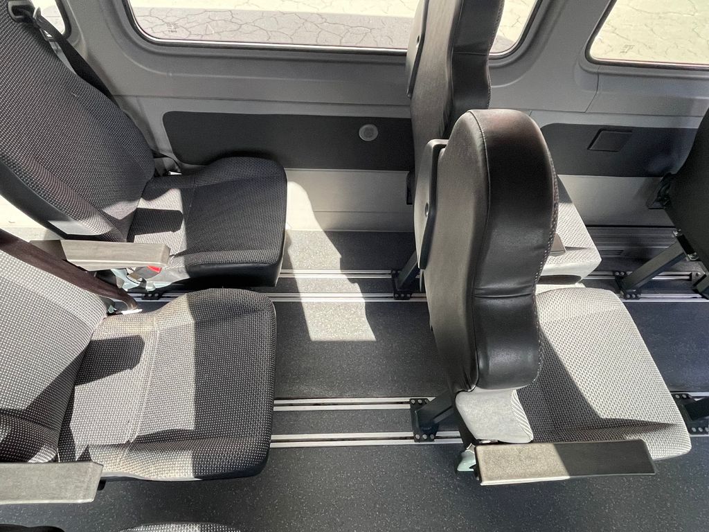 Car thumbnail