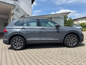 Volkswagen Tiguan - 5