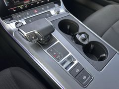Fahrzeugabbildung Audi A6 Avant 40 TDI S-Line Matrix HUD ACC Carplay...