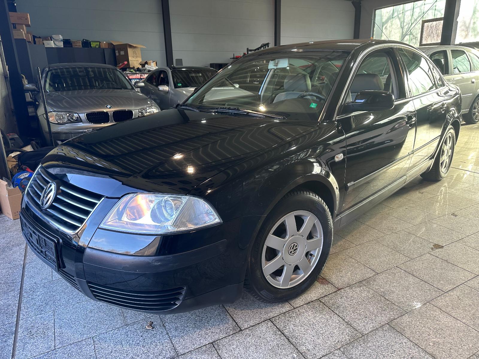 Volkswagen Passat 1.6 Comfortline*NUR 90TKM*TÜV 04/27*KLIMA