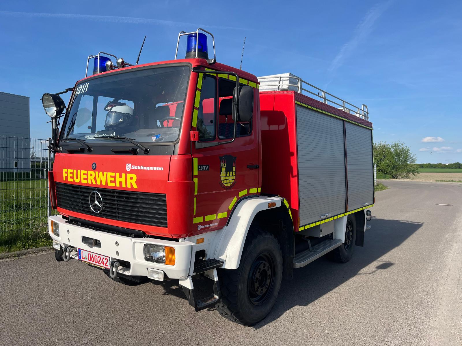 Mercedes-Benz 917 TLF  16/24TR Tanklöschzug Allrad