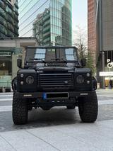 Land Rover Defender 110 Td5 Station Wagon SE Black Edition - Land Rover Gebrauchtwagen von 2005