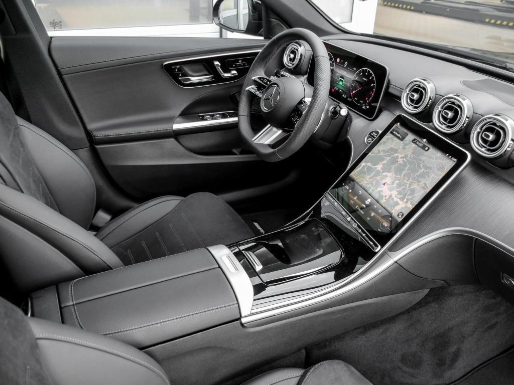 Mercedes-Benz C 180 AMG-Sport/Pano/360/Ambi/Totw/Distr/LED/Shz