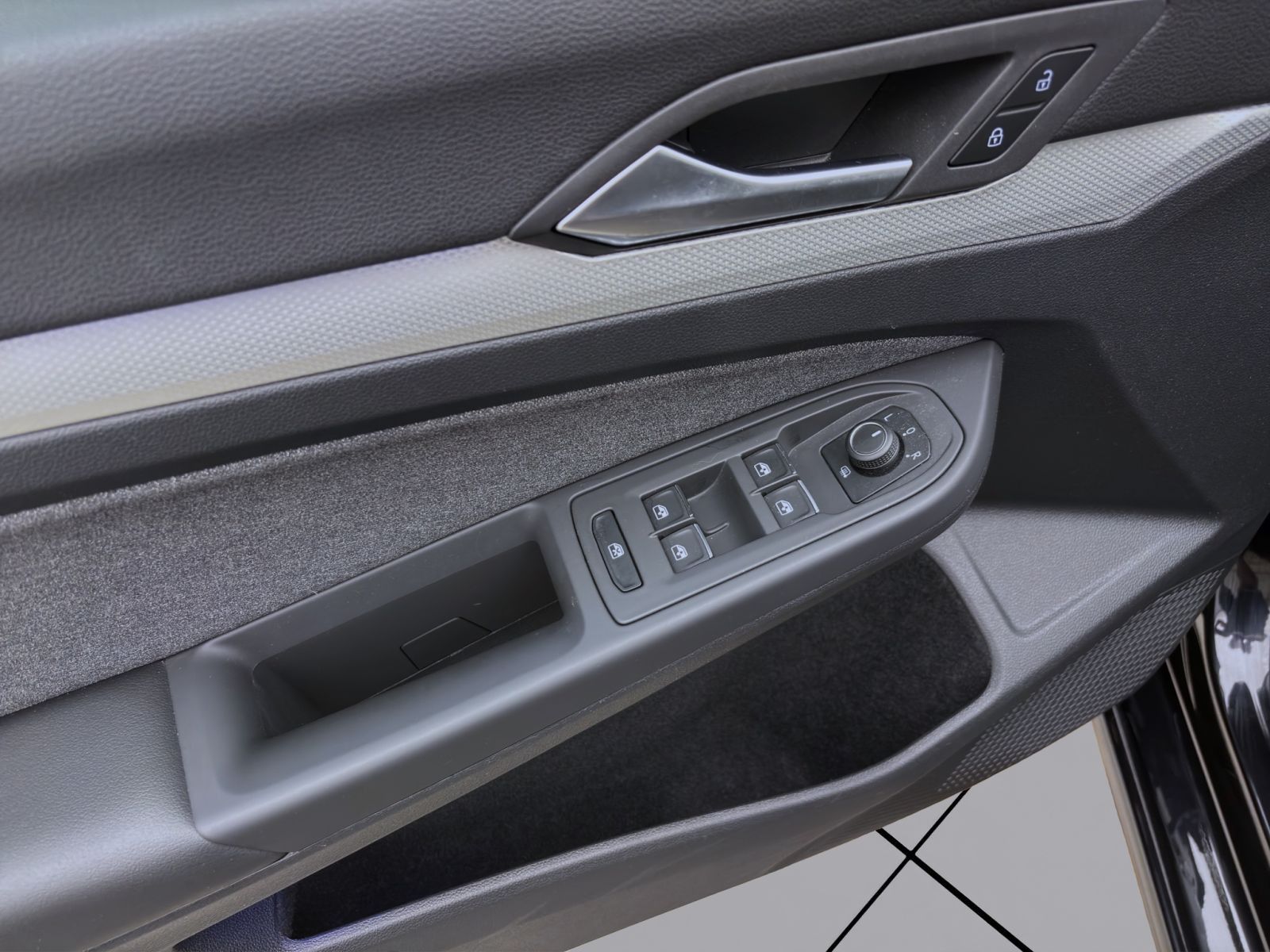 Volkswagen Golf - Bild 10