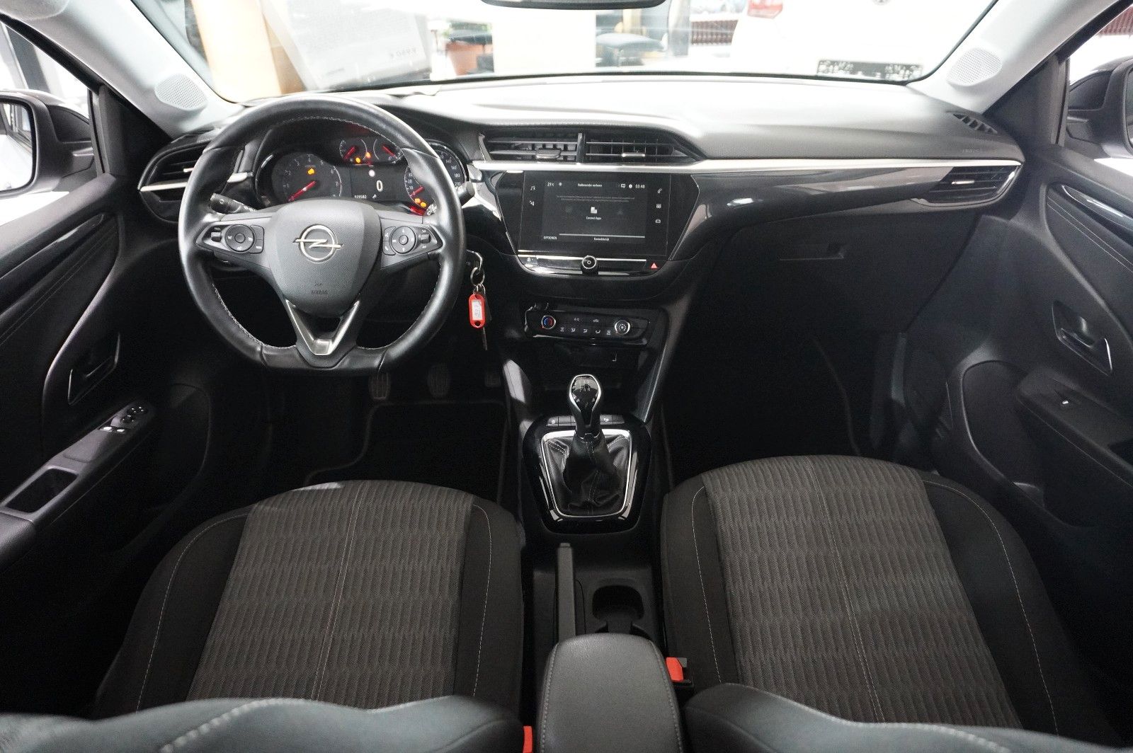 Fahrzeugabbildung Opel Corsa F 1.2 ELEGANCE NAVI/LED/TEMP./SPORT/DAB+