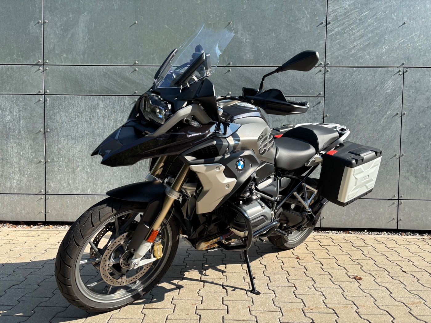 Fahrzeugabbildung BMW R 1200 GS Exclusive 3 Pakete TFT Seitenkoffer