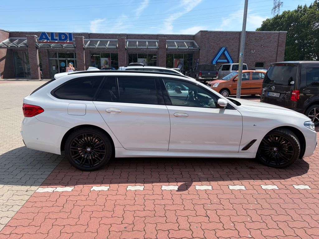 Image of BMW 530
