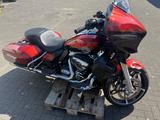 Harley-Davidson street glide ultra - Harley-Davidson Street Glide Ultra