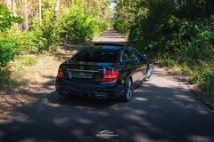 MERCEDES-BENZ C 63 AMG Coupe*H&K*PANO*LEDER*LED*MEMORY*DISTRON MERCEDES-BENZ C 63 AMG Coupe*H&K*PANO*LEDER*LED*MEMORY*DISTRON