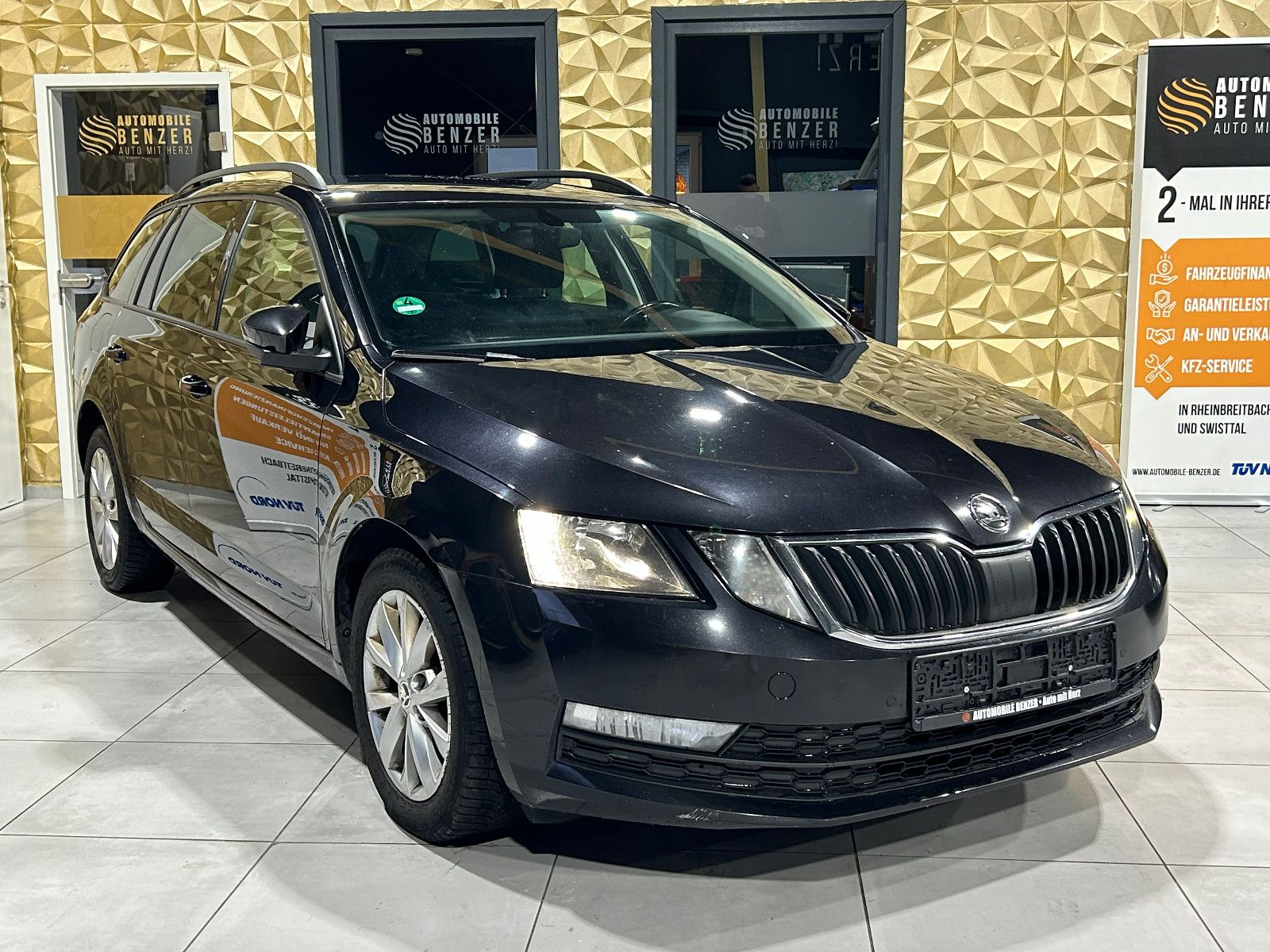 Fahrzeugabbildung SKODA Octavia Combi Ambition/ACC/KLIMA/SHZ/PDC/AUTOMAT