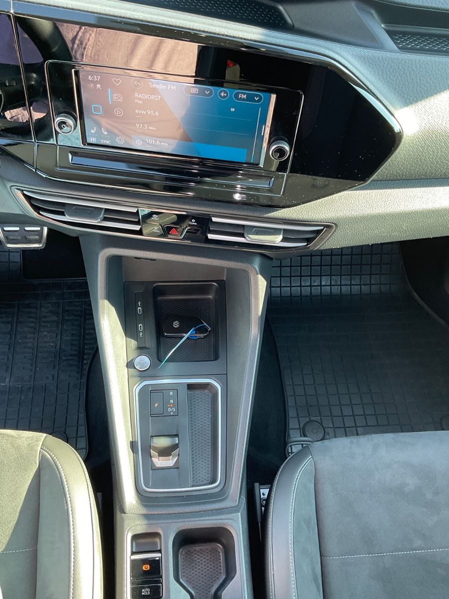 Fahrzeugabbildung Volkswagen Caddy 2,0TDI DSG Style,7Sitze,LED,Panorama,ACC