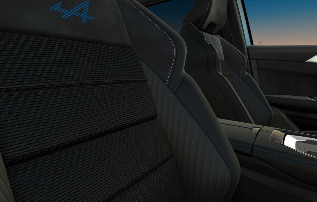 Fahrzeugabbildung Renault Austral Esprit Alpine Full Hybrid E-Tech 200