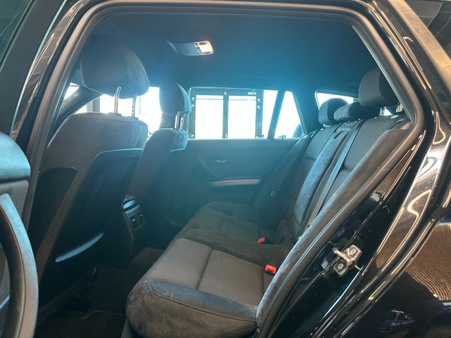 BMW 330 d Touring xDrive*AHK*Bluetooth*PDC*SHZ*Klima