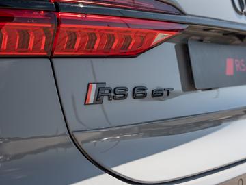 2024 AUDI RS6 — миниатюра 21
