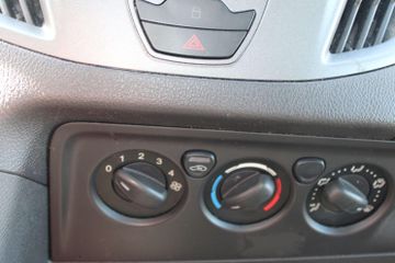 Ford Transit Custom - 12