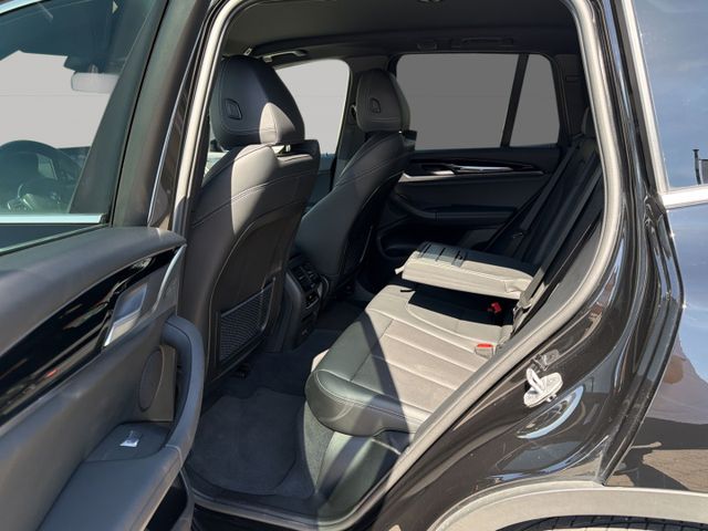 BMW X3 xDrive 30 d Park-Assistent
