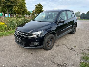 Volkswagen Tiguan - 3