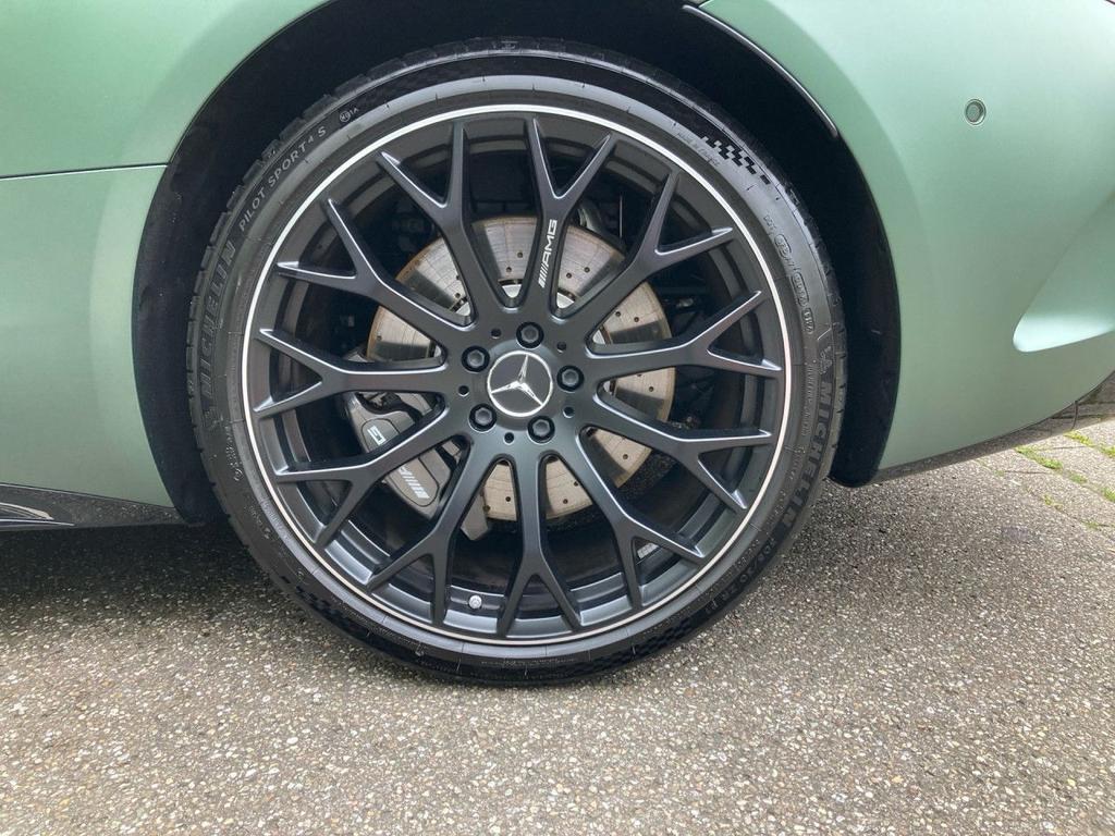 Mercedes-Benz SL 43 AMG