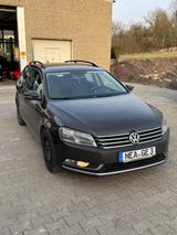 Volkswagen TÜV neu | Zahnriemen & Wasserpumpe neu | 8-fach  - Volkswagen Passat Variant: W8