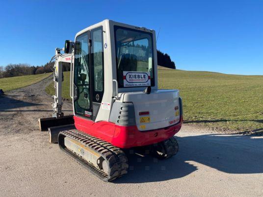 Takeuchi TB235 Powertilt HS03 Taklock